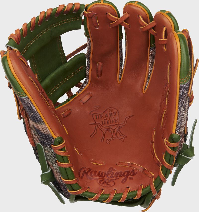 Exclusive Heart of the Hide 11.75-Inch Hunter's Glove, Right Hand Throw