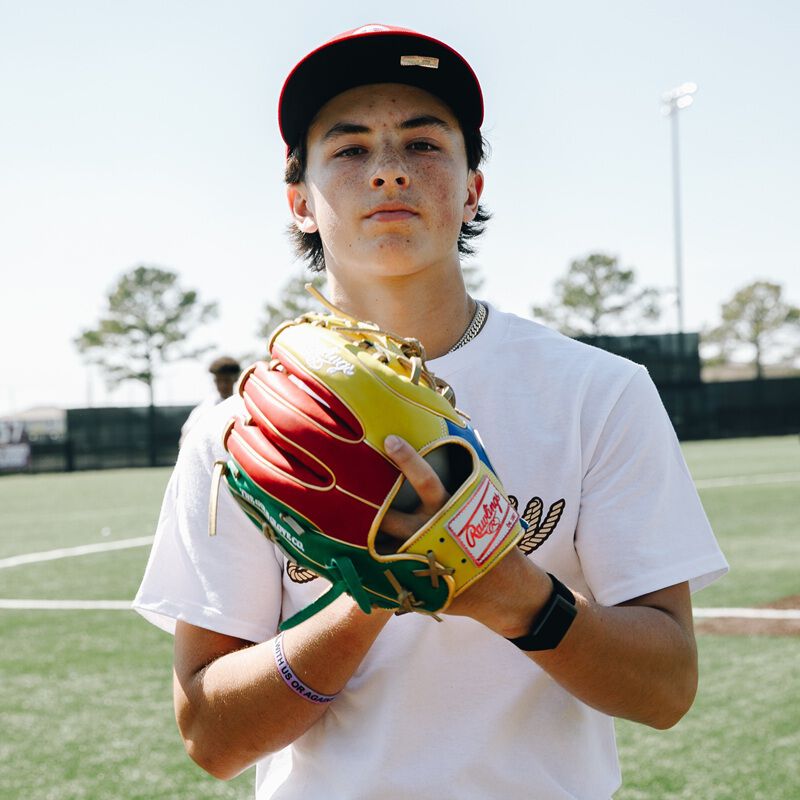 Rawlings 2026 World Baseball Classic Heart of the Hide 11.5 in Glove, Right Hand Throw