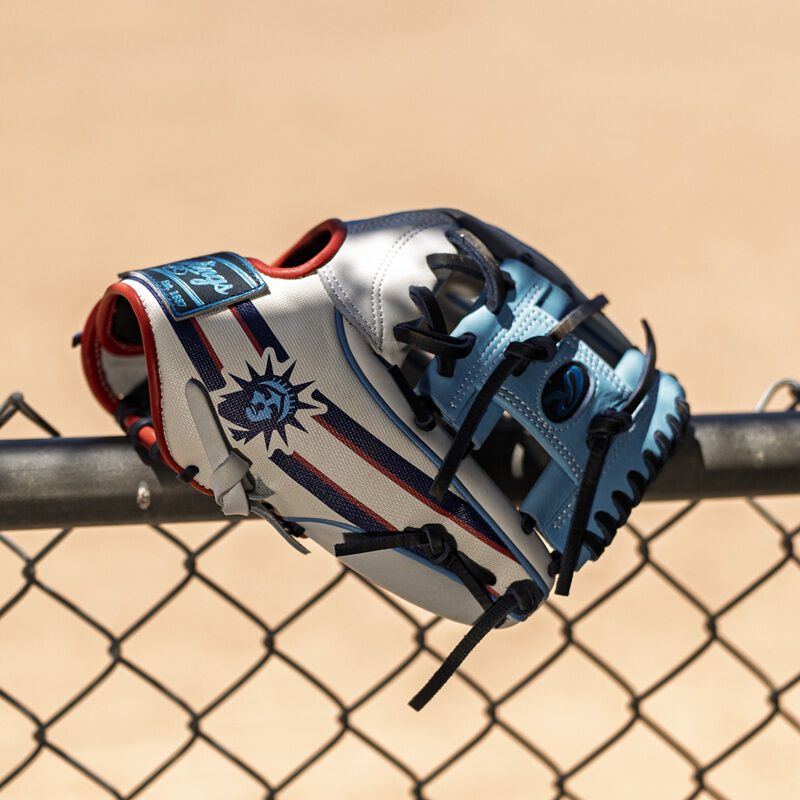 Rawlings Heart of the Hide Americana 11.5 in Infield Glove, Right Hand Throw