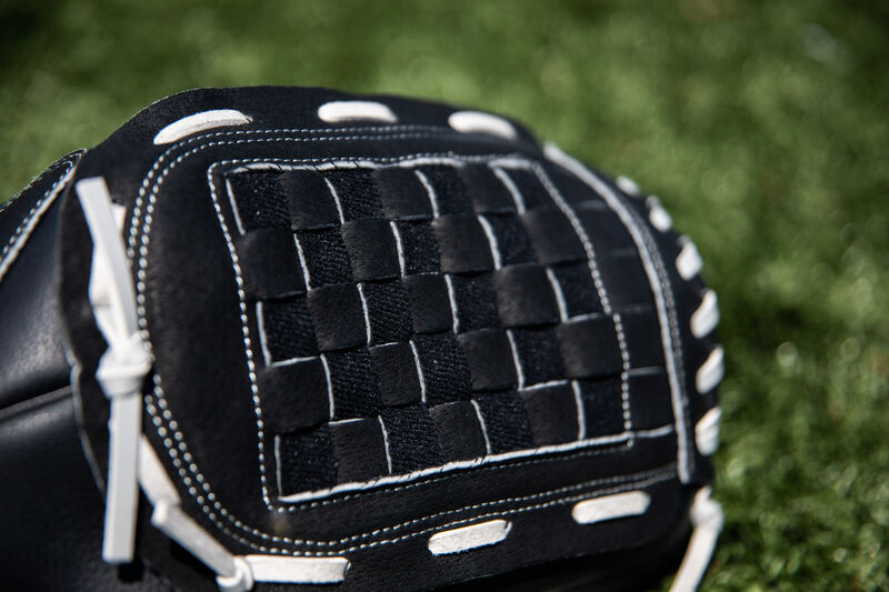 14-Inch RSB Outfield Glove loading=