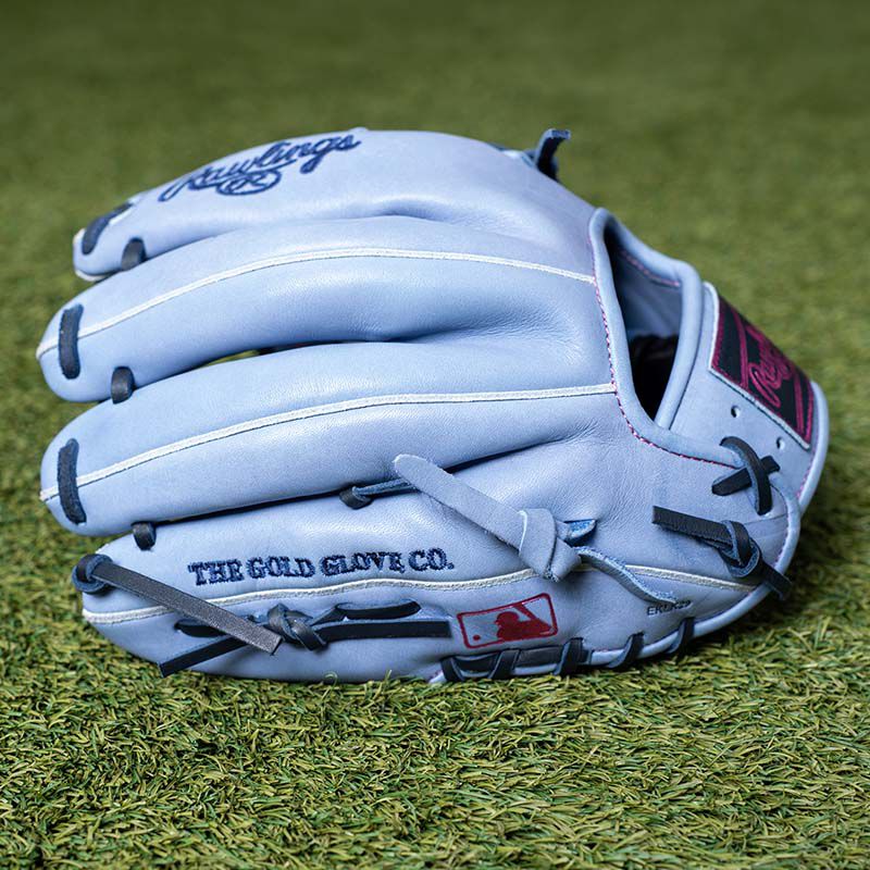Rawlings Heart of the Hide 11.75-Inch Infield Glove, Right Hand Throw