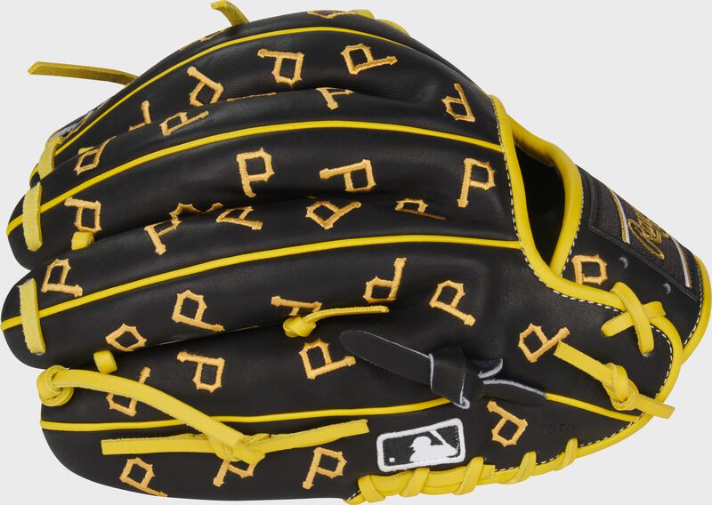 Pittsburgh Pirates Heart of the Hide 11.75-Inch Infield Glove, Right Hand Throw
