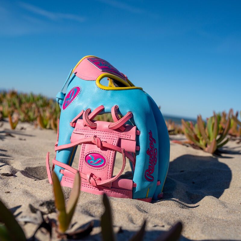 Rawlings Heart of the Hide Spring Break 11.5 Inch Infield Glove, Right Hand Throw