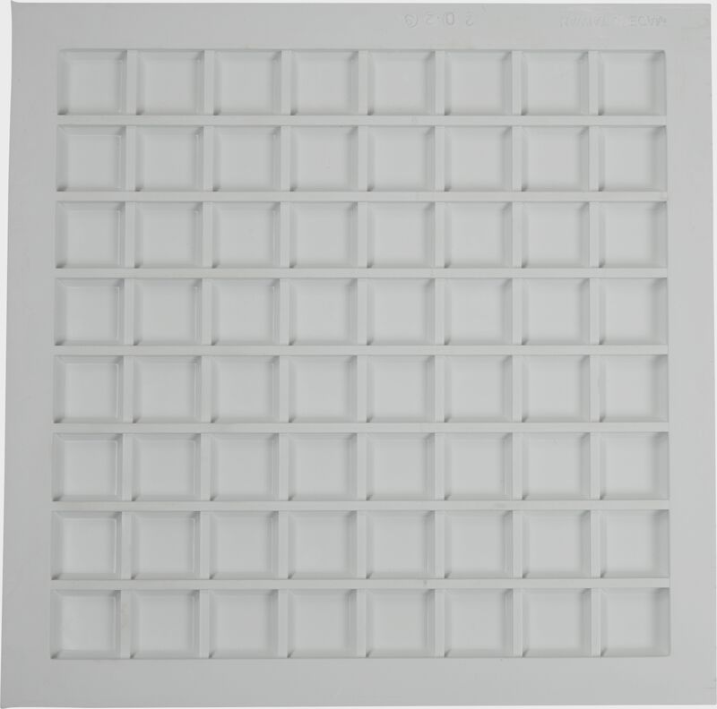 Waffle bottom of a Rawlings waflle throw down base - SKU: RSTDWB loading=