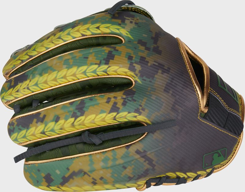 Back fingers of a Rawlings REV1X 11.75" Veteran's Day infield glove