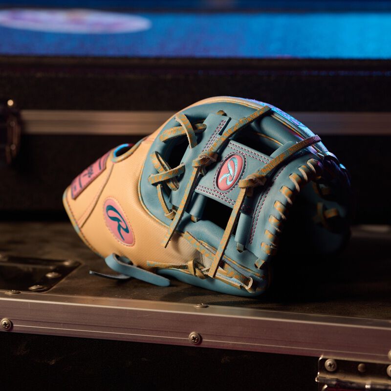 Rawlings Icon Fest Heart of the Hide Camel/Blue 11.5-Inch Infield Glove, Right Hand Throw