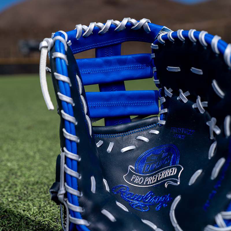 Rawlings Pro Preferred Vladimir Guerrero Jr. 13-Inch First Base Mitt
