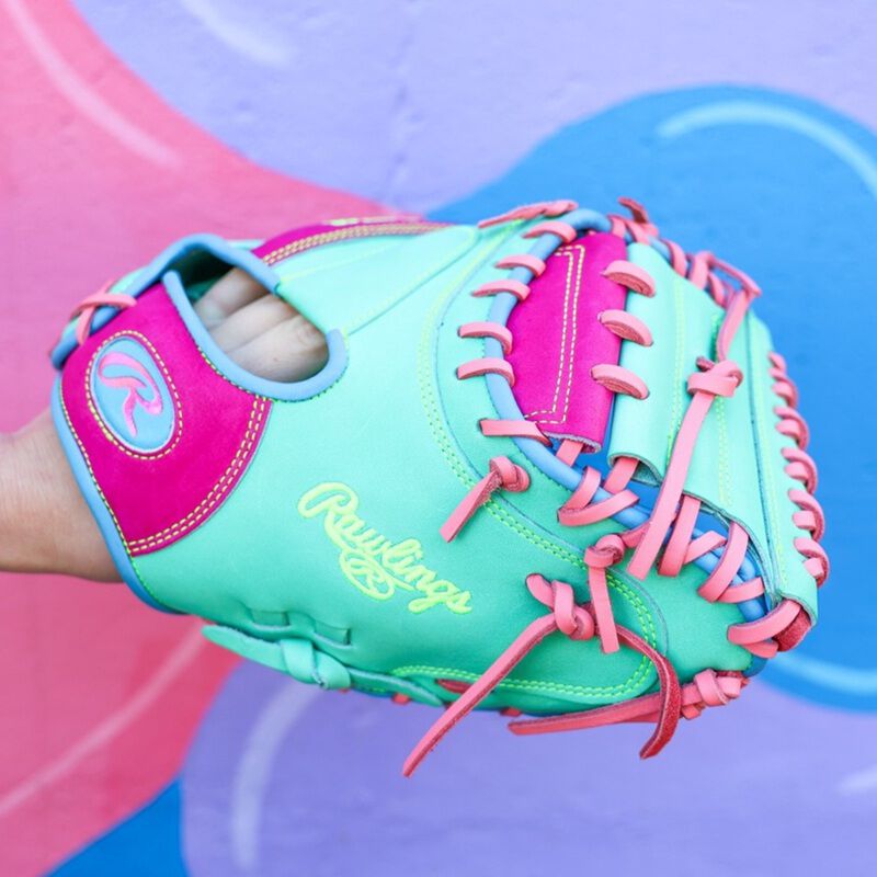 Rawlings Heart of the Hide ColorSync 10 34 in Catcher's Mitt, Right Hand Throw