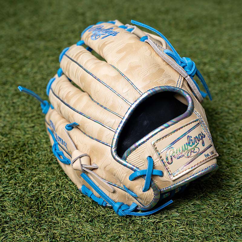 Rawlings Heart of the Hide 12.5-Inch ContoUR Fit Outfield Glove