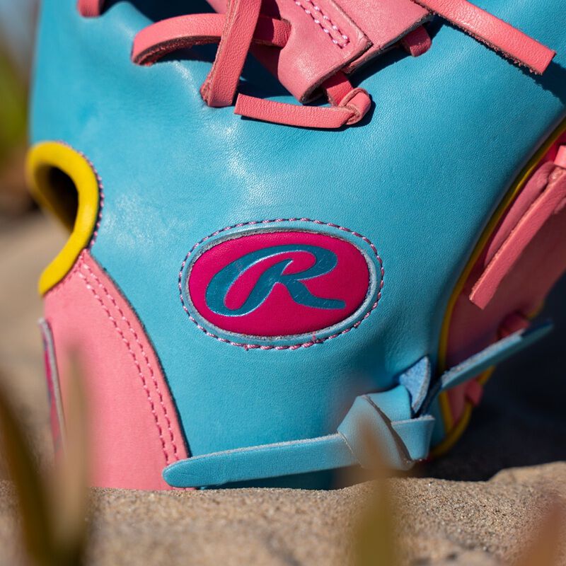 Rawlings Heart of the Hide Spring Break 11.5 Inch Infield Glove, Right Hand Throw