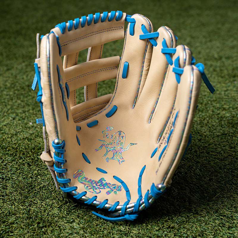 Rawlings Heart of the Hide 12.5-Inch ContoUR Fit Outfield Glove
