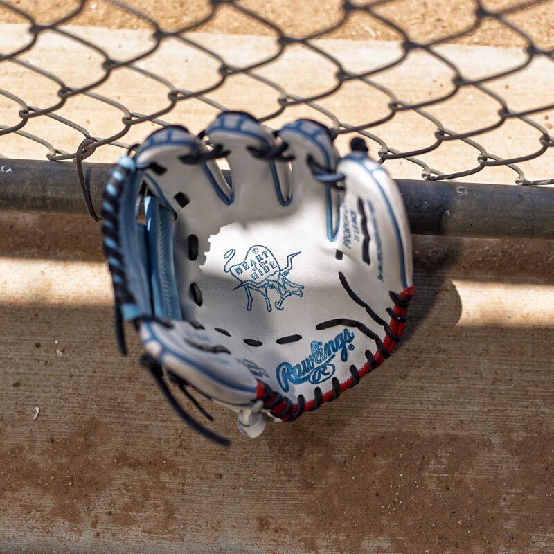 Rawlings Heart of the Hide Americana 11.5 in Infield Glove, Right Hand Throw