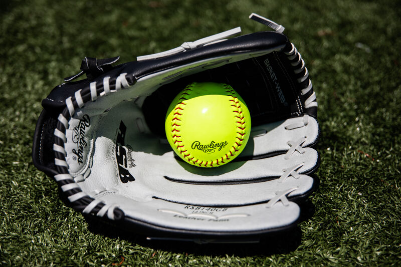14-Inch RSB Outfield Glove loading=