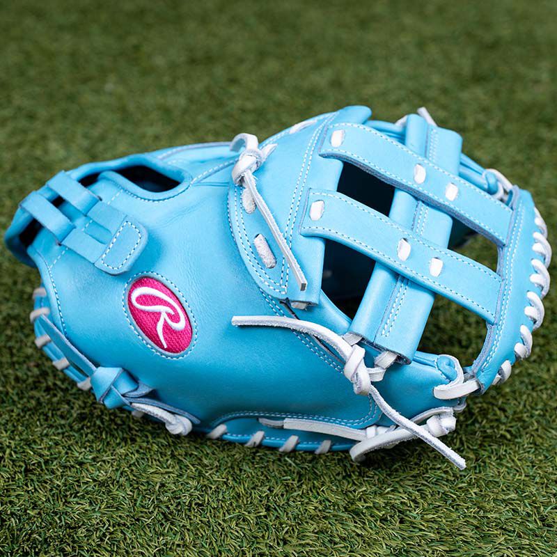 Rawlings Heart of the Hide 34-inch Fastpitch Softball Catcher's Mitt, Right Hand Throw