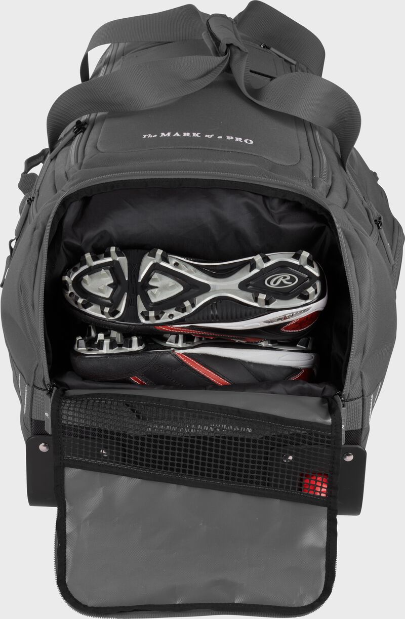 Yadi 2 Wheeled Equipment Bag, Graphite