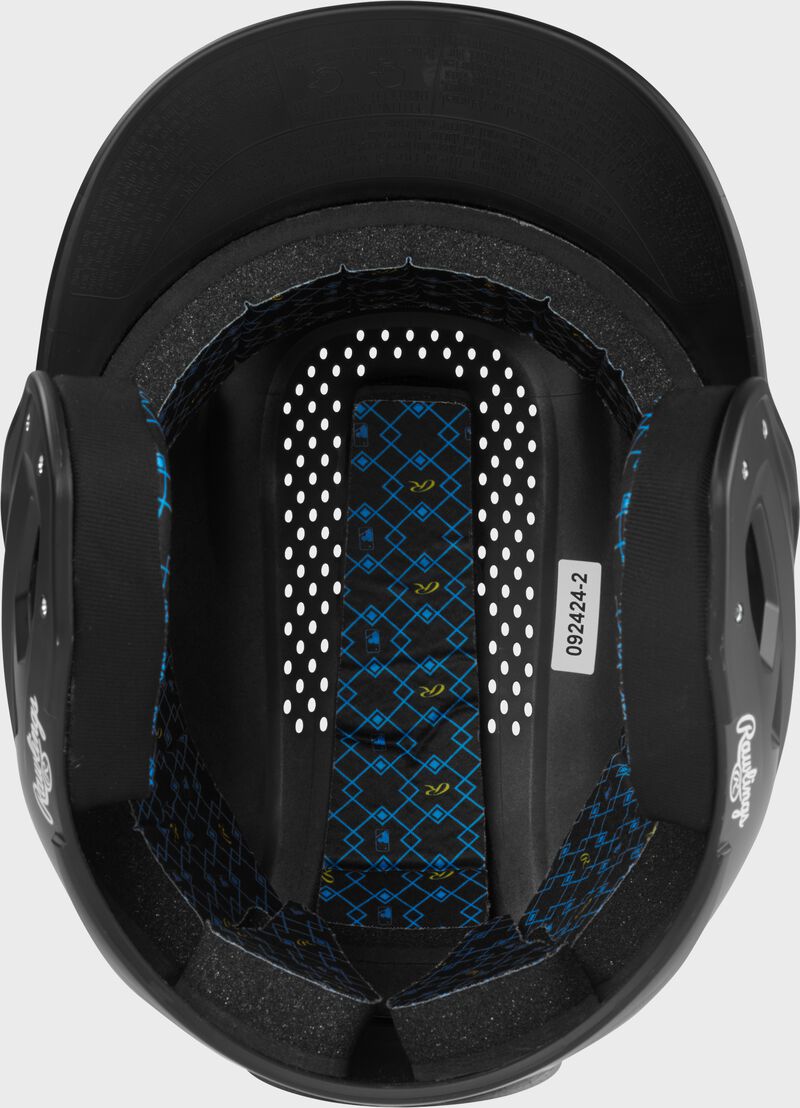 Inside padding of a black Rawlings RX2 batting helmet