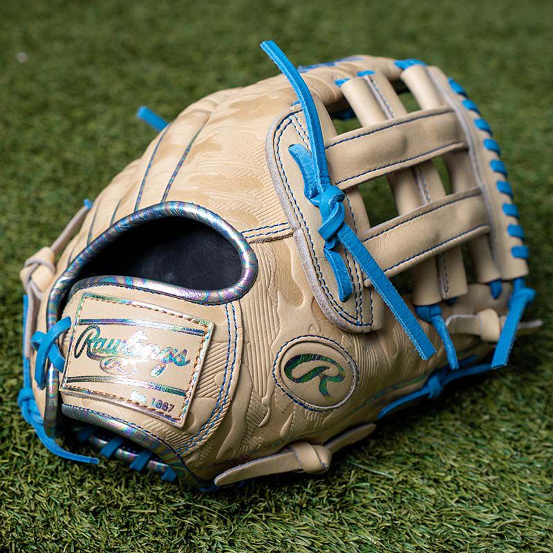 Rawlings Heart of the Hide 12.5-Inch ContoUR Fit Outfield Glove