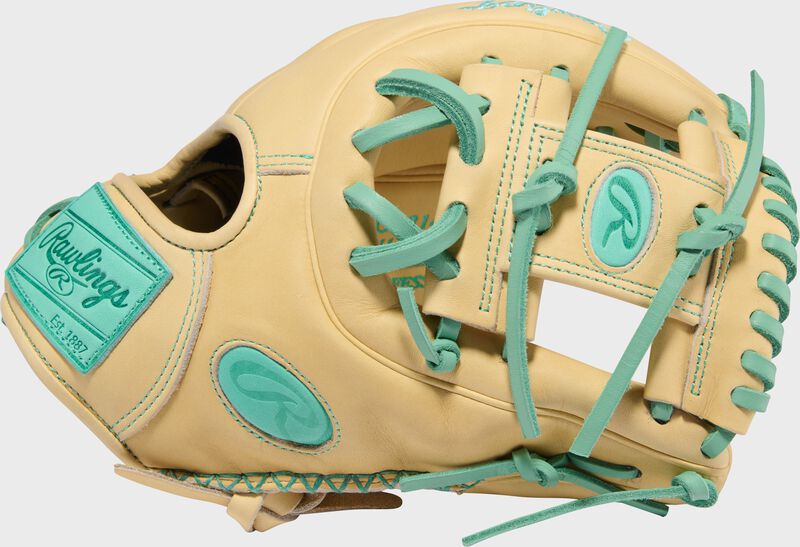 Exclusive Heart of the Hide 11.5-Inch Infield Glove, Right Hand Throw