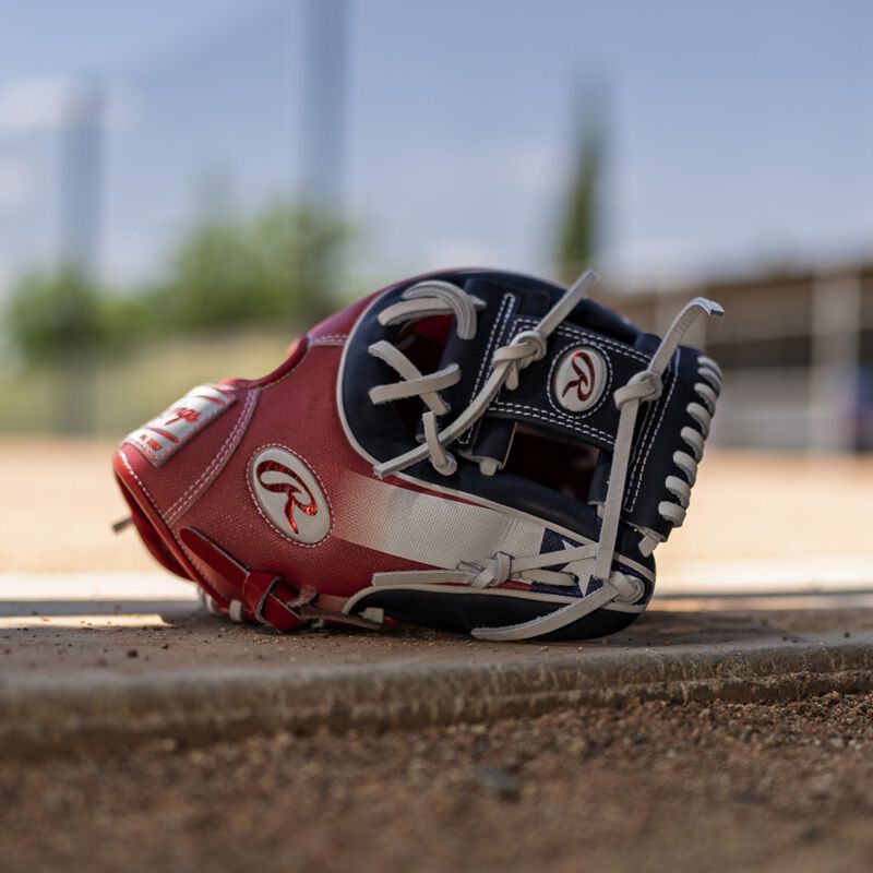 Rawlings Heart of the Hide Americana 11.5 in Infield Glove, Right Hand Throw