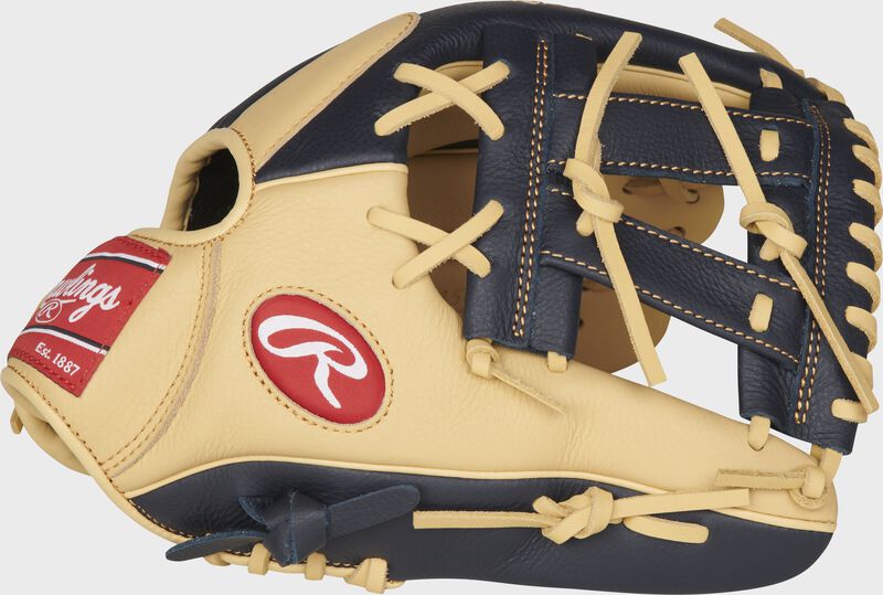 2021 Select Pro Lite 11.5-inch Manny Machado Youth Infield Glove loading=