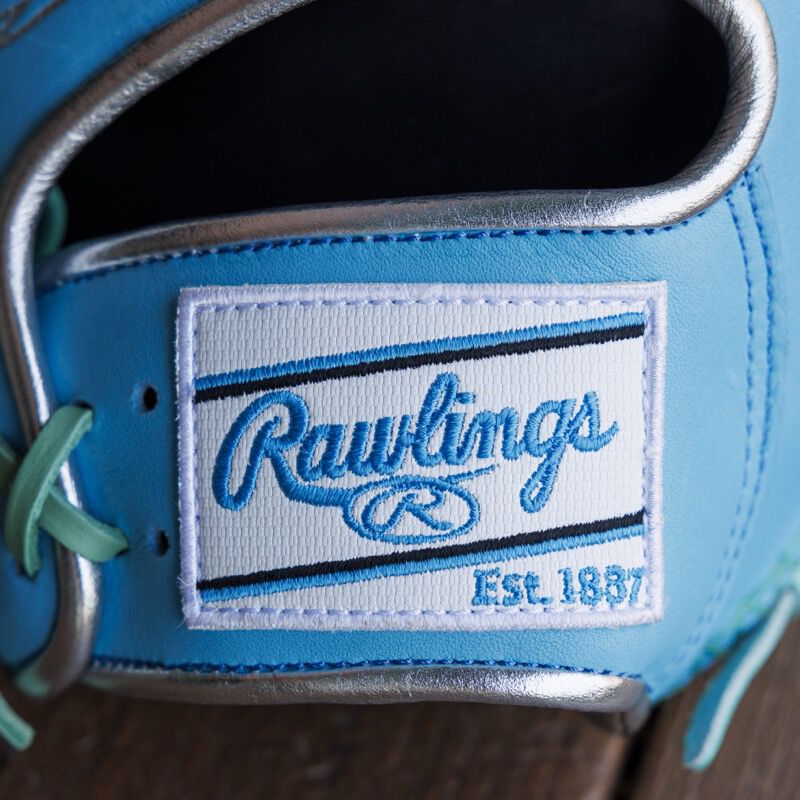 Rawlings Exclusive Heart of the Hide 11.5-Inch Infield Glove, Right Hand Throw