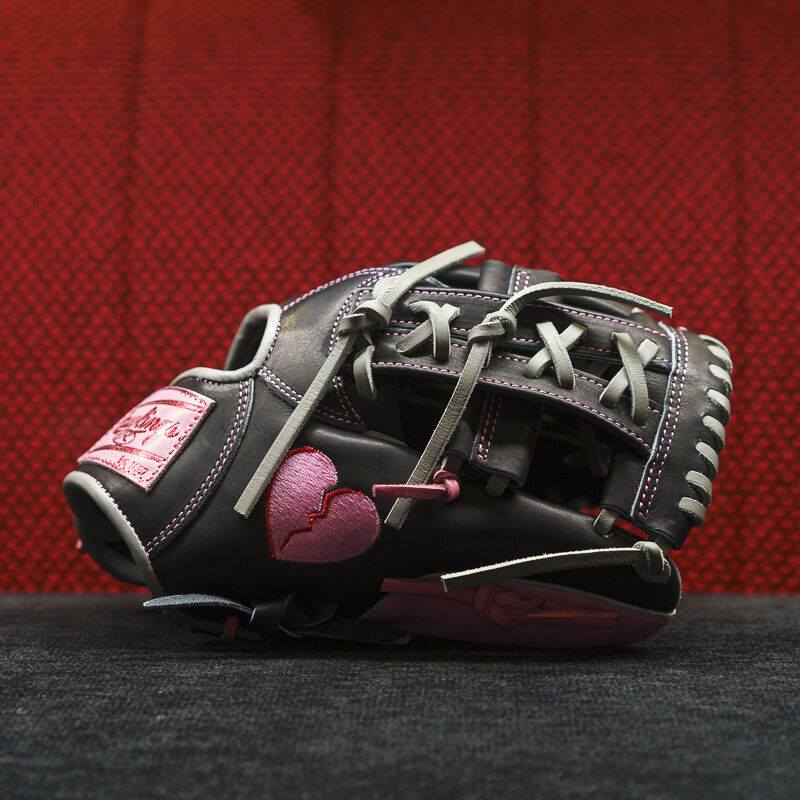 Rawlings Heart of the Hide Broken Heart 11.5-Inch Glove
