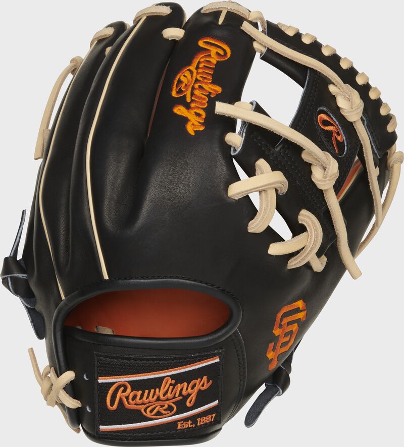 Back of a black San Francisco Giants Heart of the Hide I-web glove with a black Rawlings patch - SKU: RSGPRO204-2SFG loading=