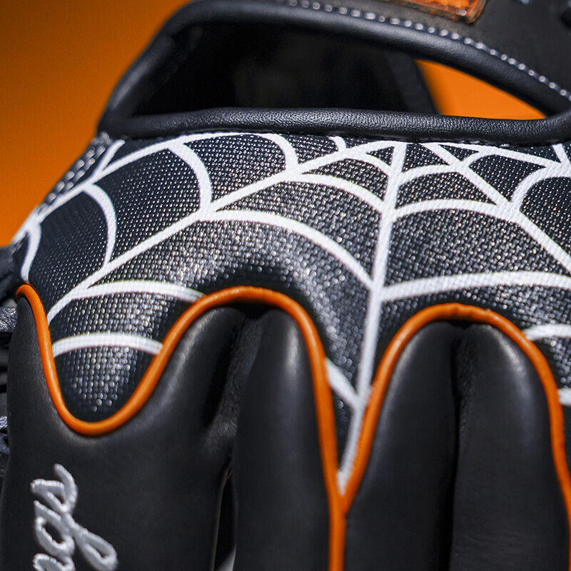 Rawlings Halloween Heart of the Hide 11.5-Inch Infield Glove, Right Hand Throw