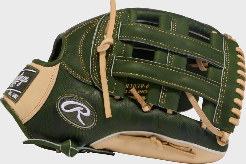 Exclusive Heart of the Hide 12.75-Inch Camo Print Outfield Glove