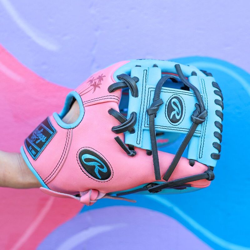 Rawlings Heart of the Hide ColorSync 10 11.5 in Wing Tip Glove, Right Hand Throw