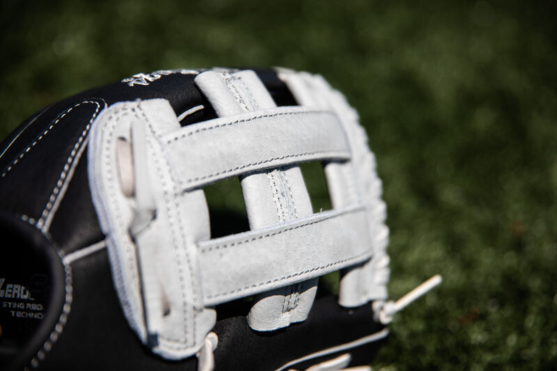 Sure Catch 11-inch Youth Infield/Outfield Glove loading=