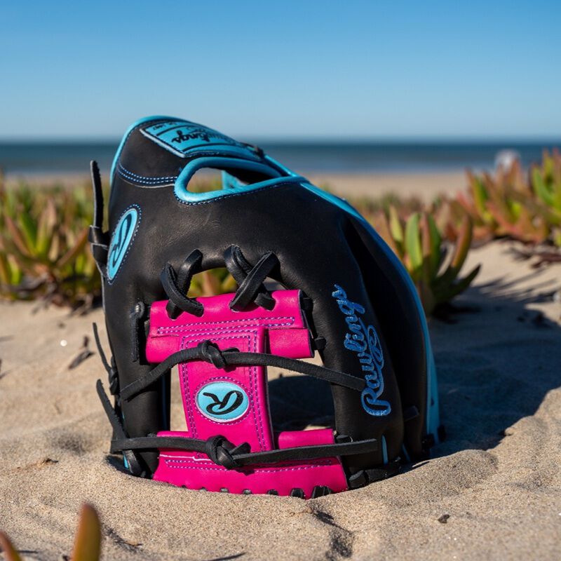 Rawlings Heart of the Hide Spring Break 11.5 Inch Infield Glove, Right Hand Throw