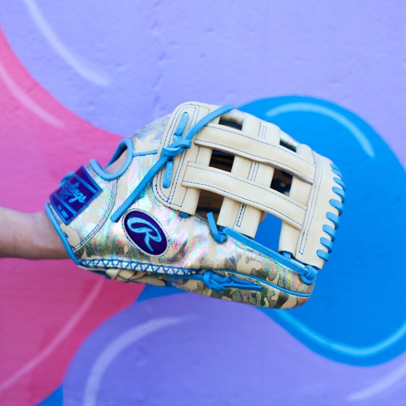 Rawlings Heart of the Hide ColorSync 10 12.25 in ContoUR Fit Glove, Right Hand Throw