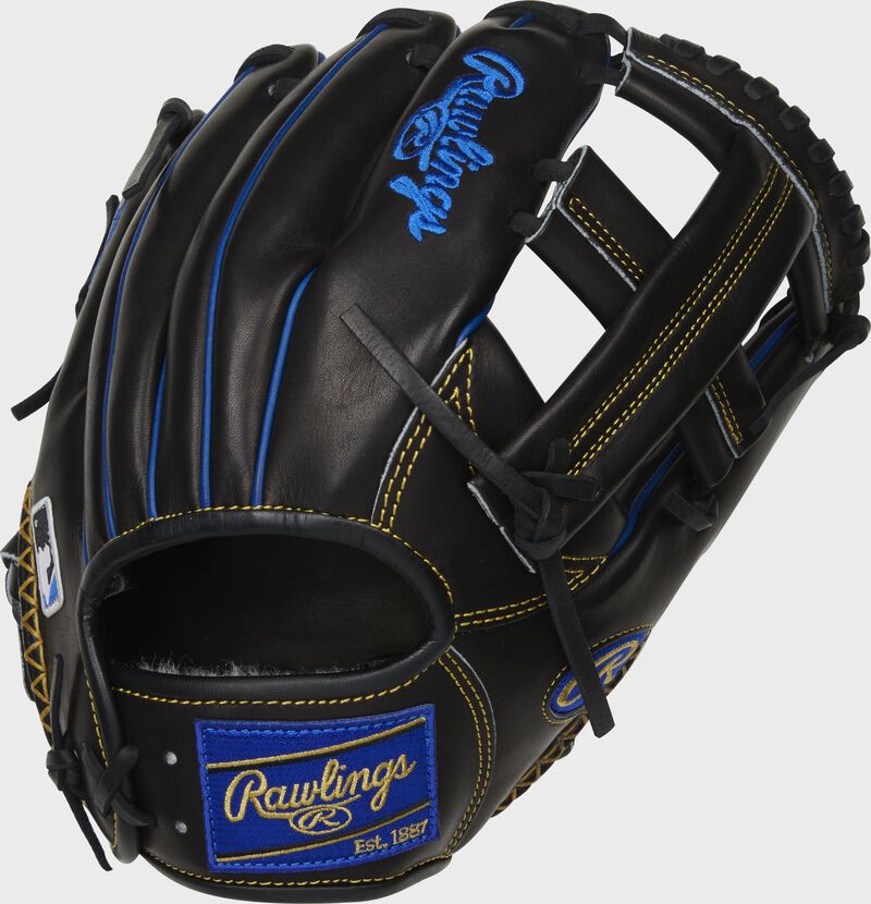 Back of a black 11.5-Inch Pro Preferred Single Post web glove with a blue Rawlings patch - SKU: PROSNP4-20BR