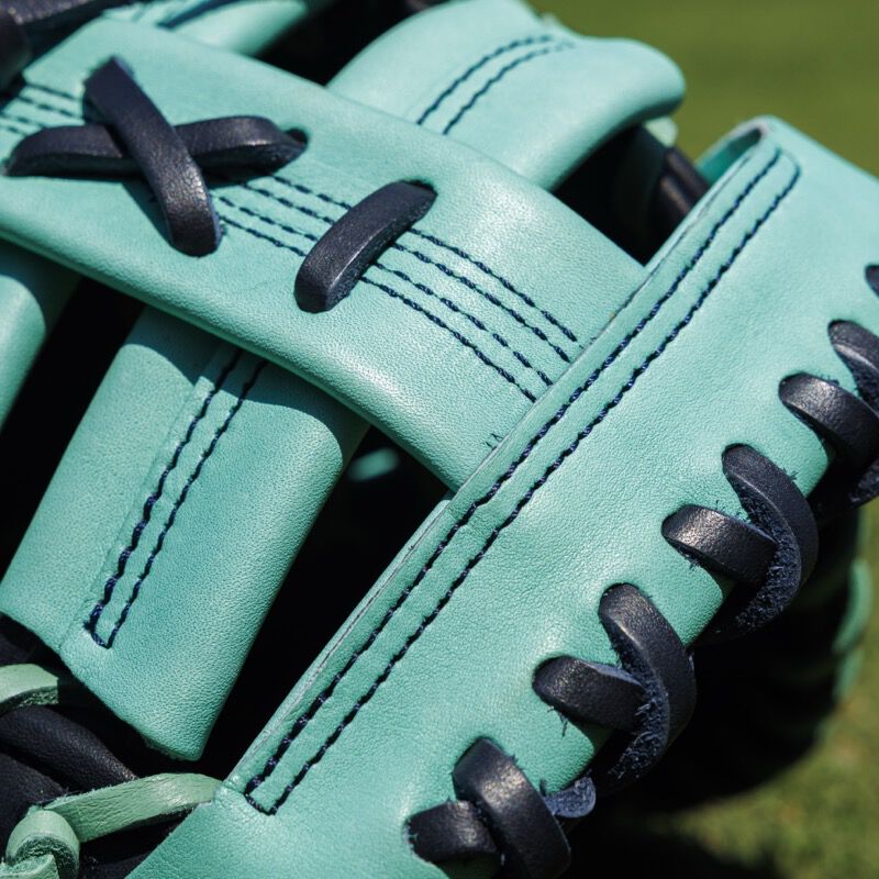 Rawlings Exclusive Heart of the Hide 13-Inch First Base Mitt