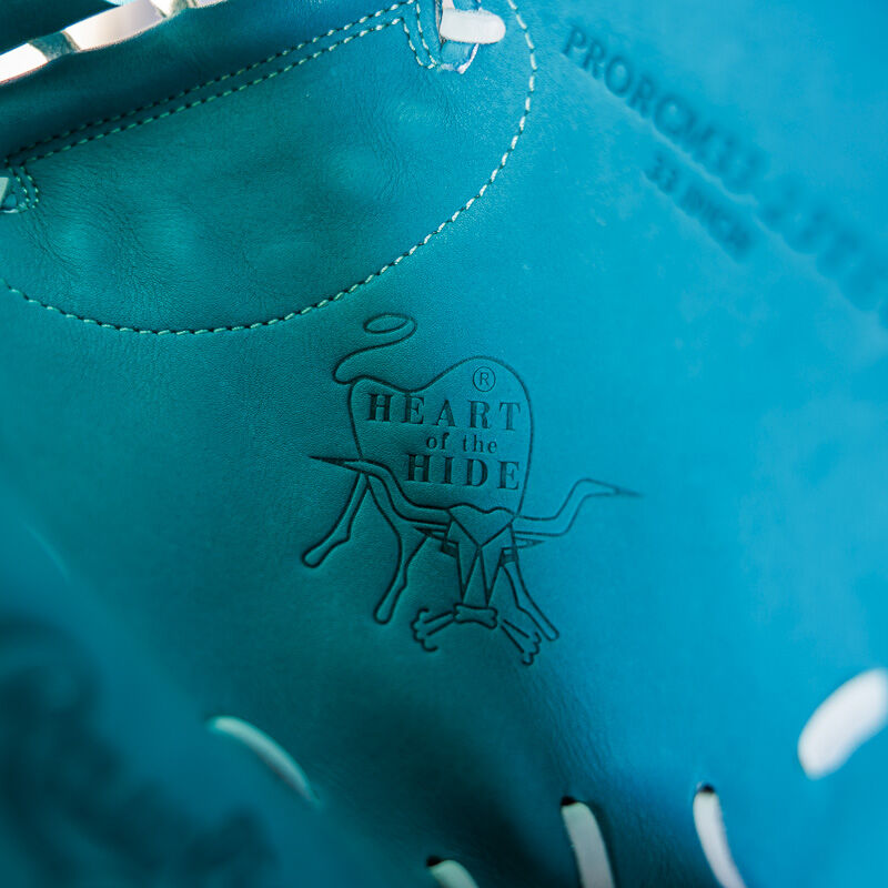 Picture of the teal leather palm of an exclusive 33" Rawlings R2G Heart of the Hide catcher's mitt
