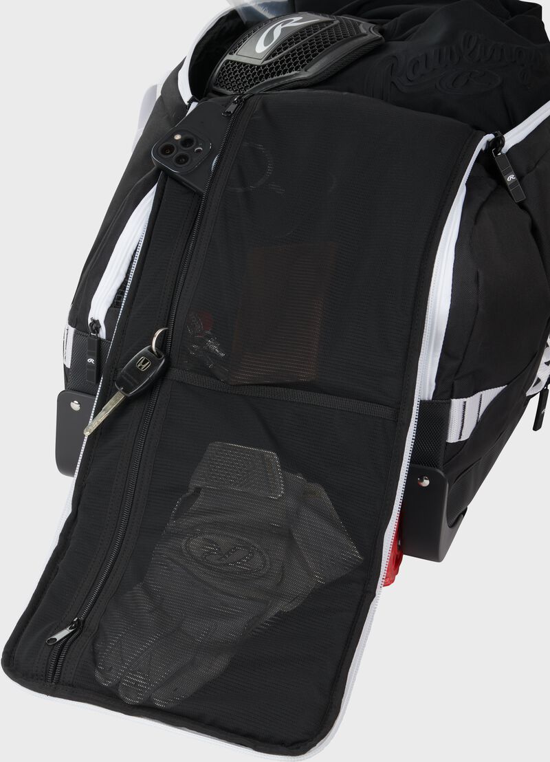 Yadi 2 Wheeled Equipment Bag