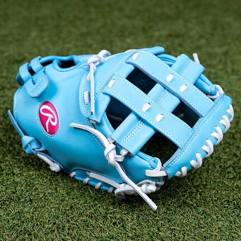 Rawlings Heart of the Hide 34-inch Fastpitch Softball Catcher's Mitt, Right Hand Throw