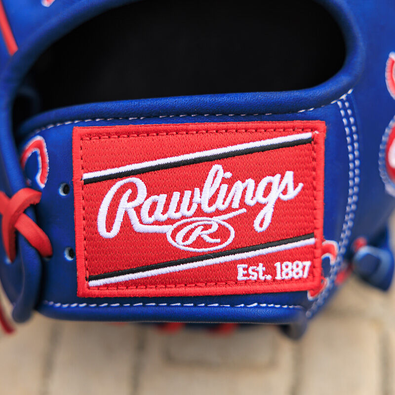 Chicago Cubs Heart of the Hide 11.75-Inch Infield Glove, Right Hand Throw