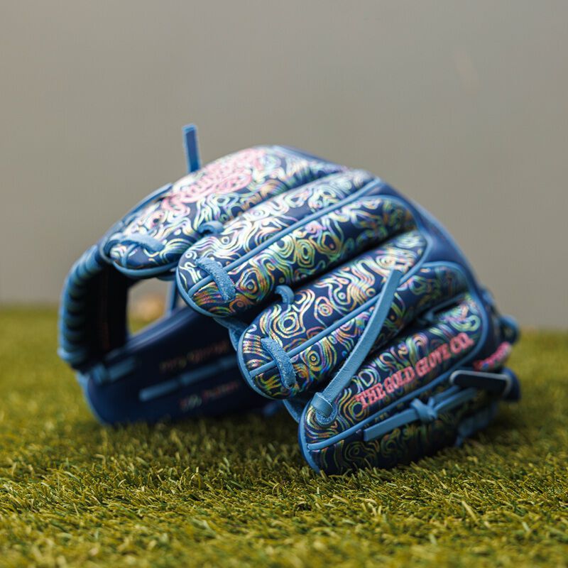 Rawlings Exclusive Holographic Geoprint 11.5 Inch Infield Glove, Right Hand Throw