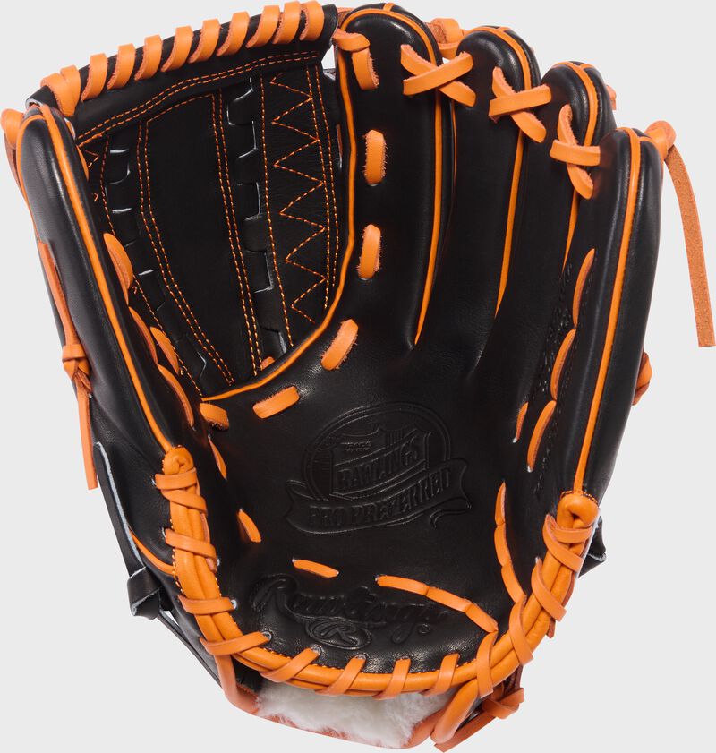 Gameday 57 Series Logan Webb Pro Preferred Glove, Right Hand Throw
