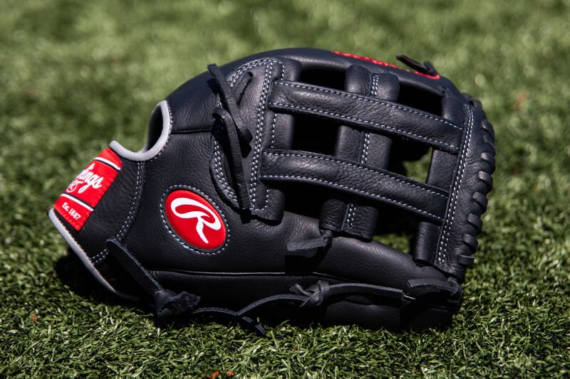 Select Pro Lite 12-Inch Aaron Judge Youth Outfield Glove loading=