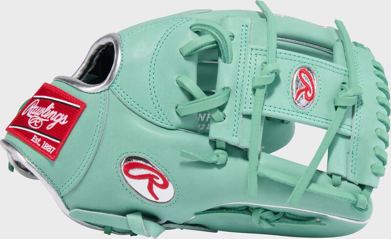 Gameday 57 Series Manny Machado Pro Preferred Infield Glove, Right Hand Throw